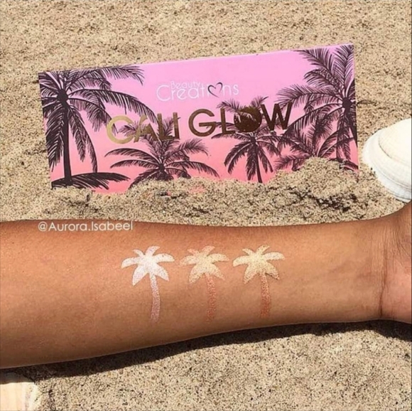 BEAUTY CREATIONS Cali Glow Highlighter Palette, 18g/0.64oz - Picture 7 of 13
